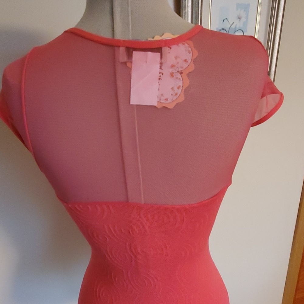Ladies top - Picture 4 of 6